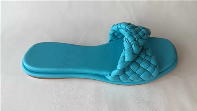Sabatilles d'estiu de teixit de moda